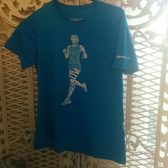 brooks running shirts